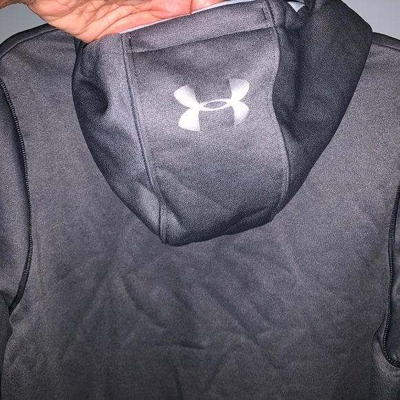 Under Armour hoodie - Picture 5 of 5